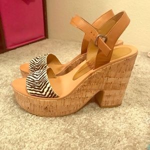 Dolce Vita sandal wedge!